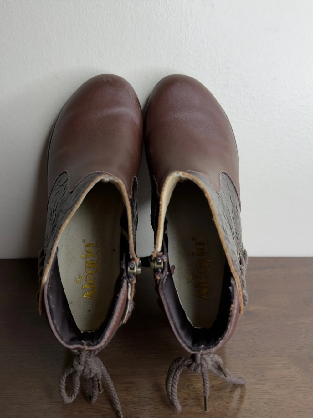 Alegria by PG Lite Stevee Brown Leather Ankle Boots sz 36 (6)